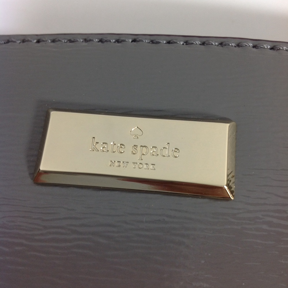 Kate Spade Grey Purse w/ detachable strap - Picture 4 of 8